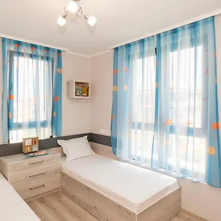Bayview Deluxe 30 شقة *